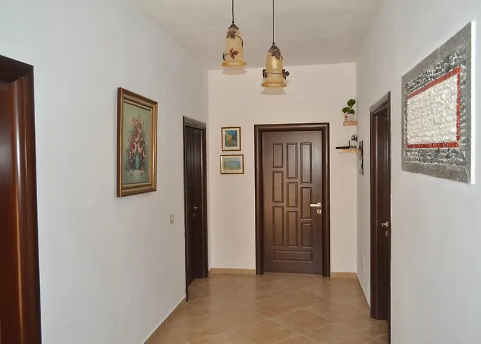 ゲストハウス Nuovo Sun ゴーレム