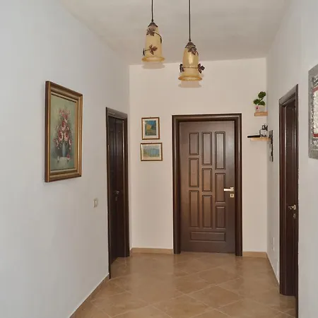 בית הארחה Nuovo Sun גולם